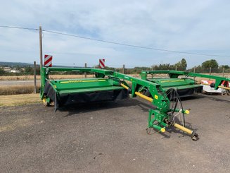 Faucheuse conditionneuse John Deere 1365 - 1