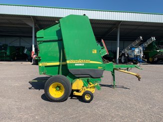 Presse à balles rondes John Deere 592 hiflow - 1