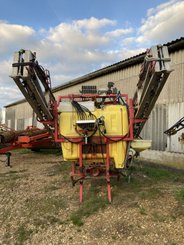 Pulvérisateur porté Beyne 1200 l, 24 m - 1