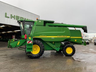 Moissonneuse batteuse John Deere WTS 9560 - 3